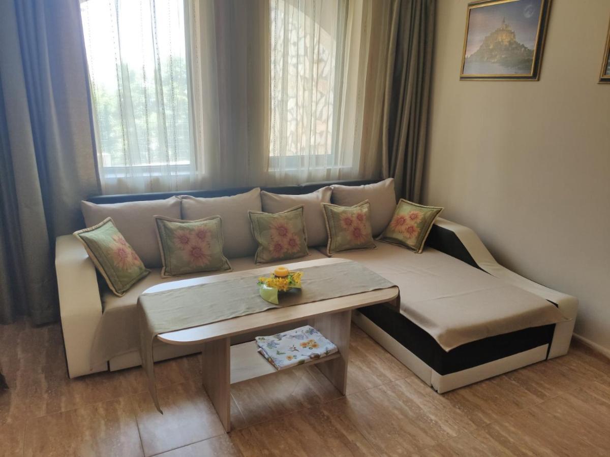 Jacky'S Apartament - Апартамент В Свети Влас Εξωτερικό φωτογραφία